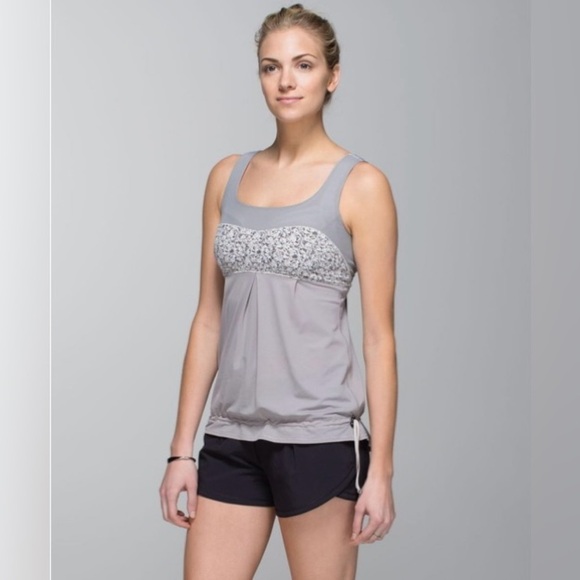 lululemon athletica Tops - Lululemon Elevate Tank in Ambient Grey and Petite Fleur Silver Spoon Tank Top